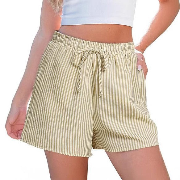 Dame casual shorts med elastisk midjebånd og stripete design Skjora
