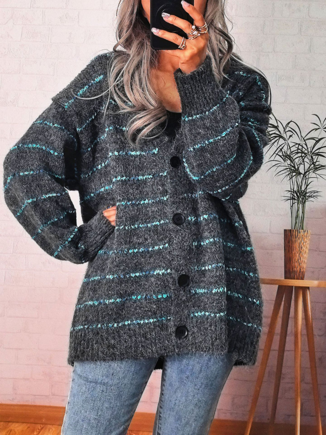 Kvinne cozy cardigan med kontrasterende striper Skjora