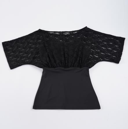 Dame elegant spissbluse med inntilt snitt og voluminøse ermer Skjora