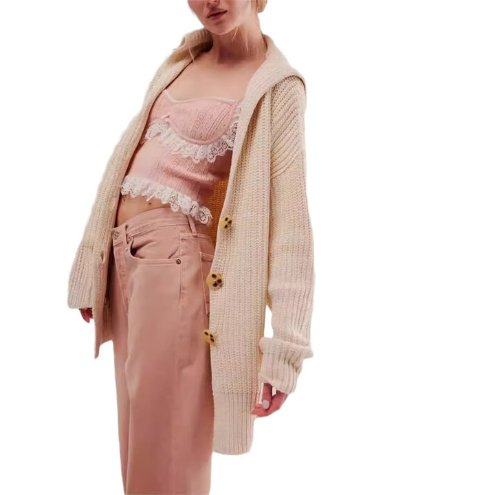 Dame chunky strikk cardigan med moderne klaffekrave og dekorative knapper Skjora