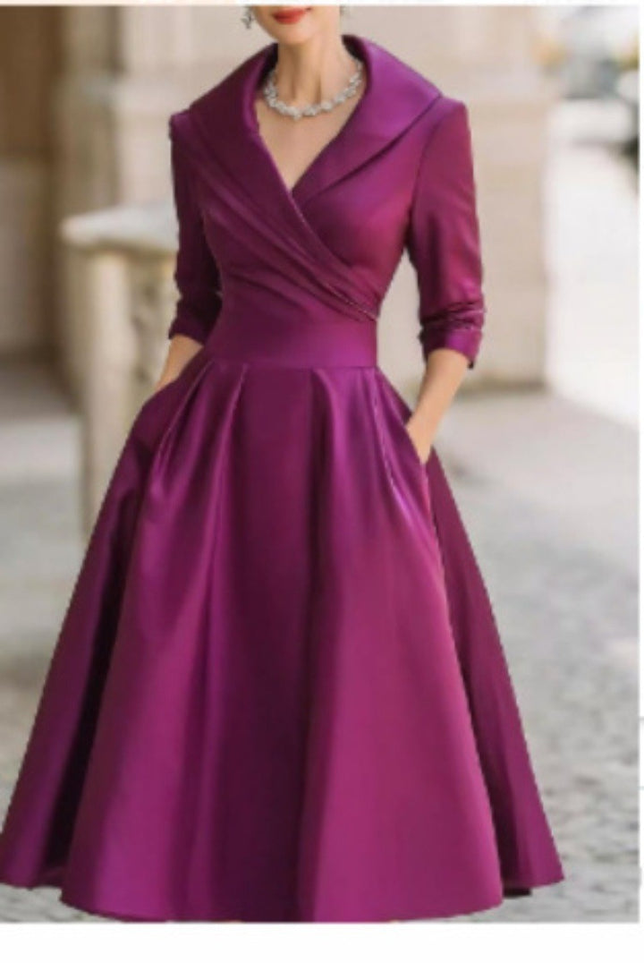 Kvinne elegant omslagskjole med peplum og praktiske lommer Skjora