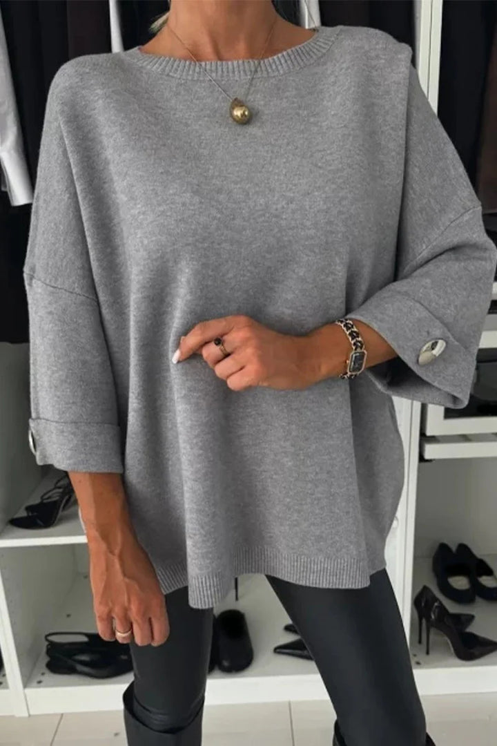 Damer oversized strikkegenser med dekorative knapper Skjora