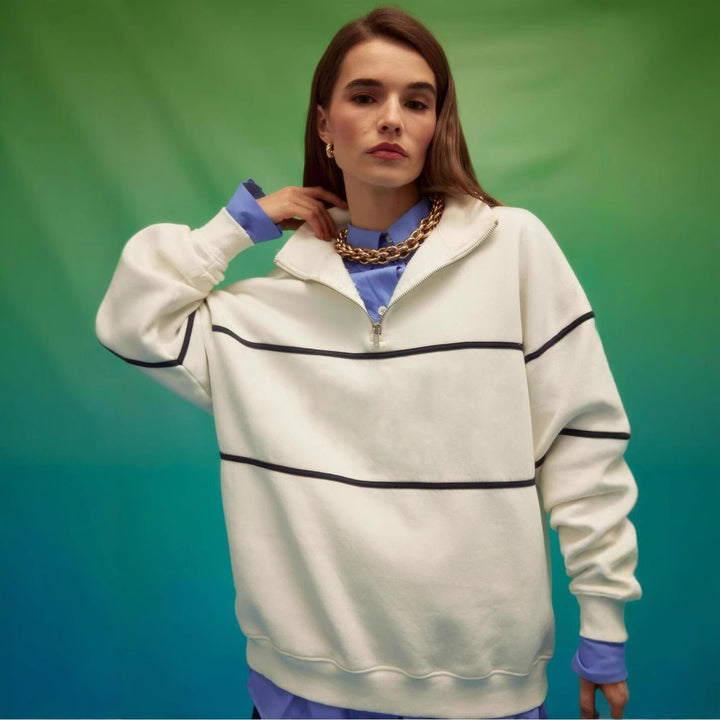 Women's Oversized Sweatshirt with Zipper and Decorative Stripes Skjora