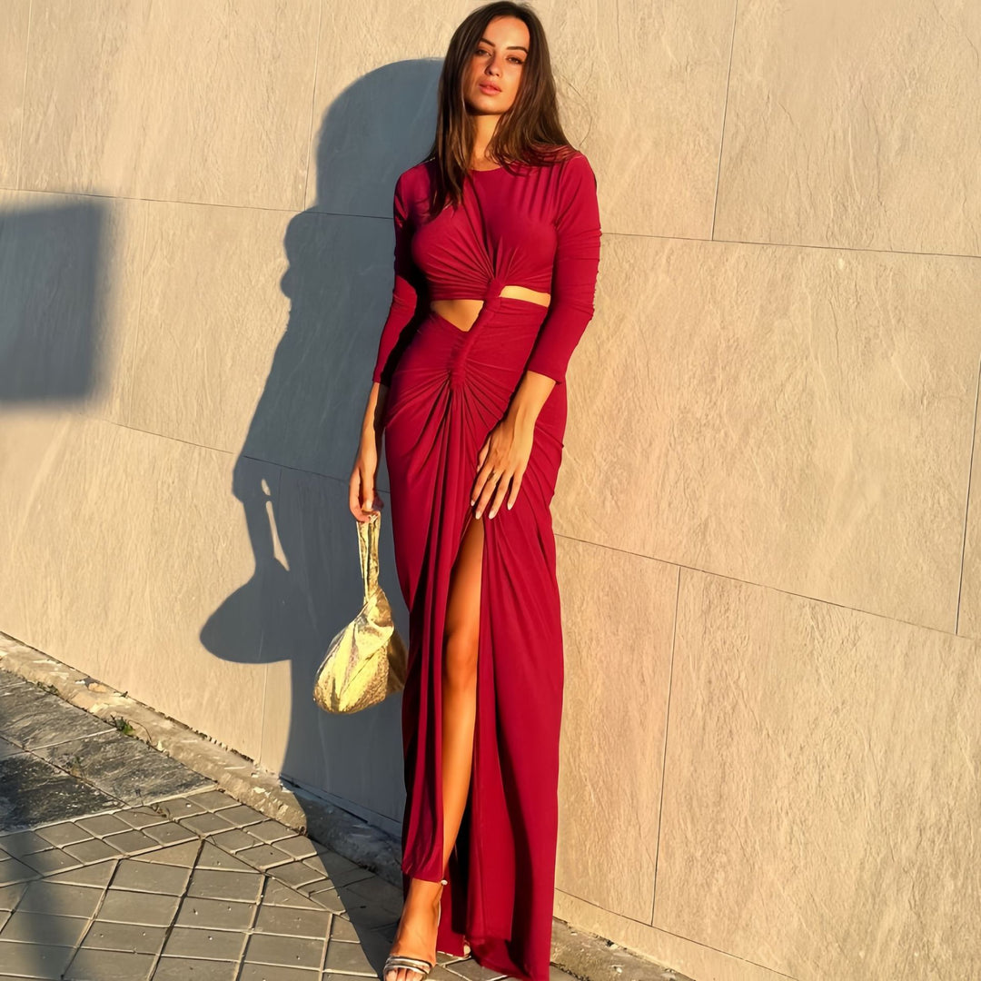 Damer elegant omslagkjole med raffinerte draperinger og cut-out-detaljer Skjora