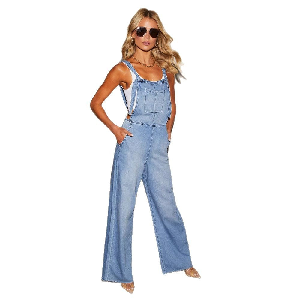 Kvinnenes vidde denim jumpsuit med stilige sidelommer og avslappet passform Skjora