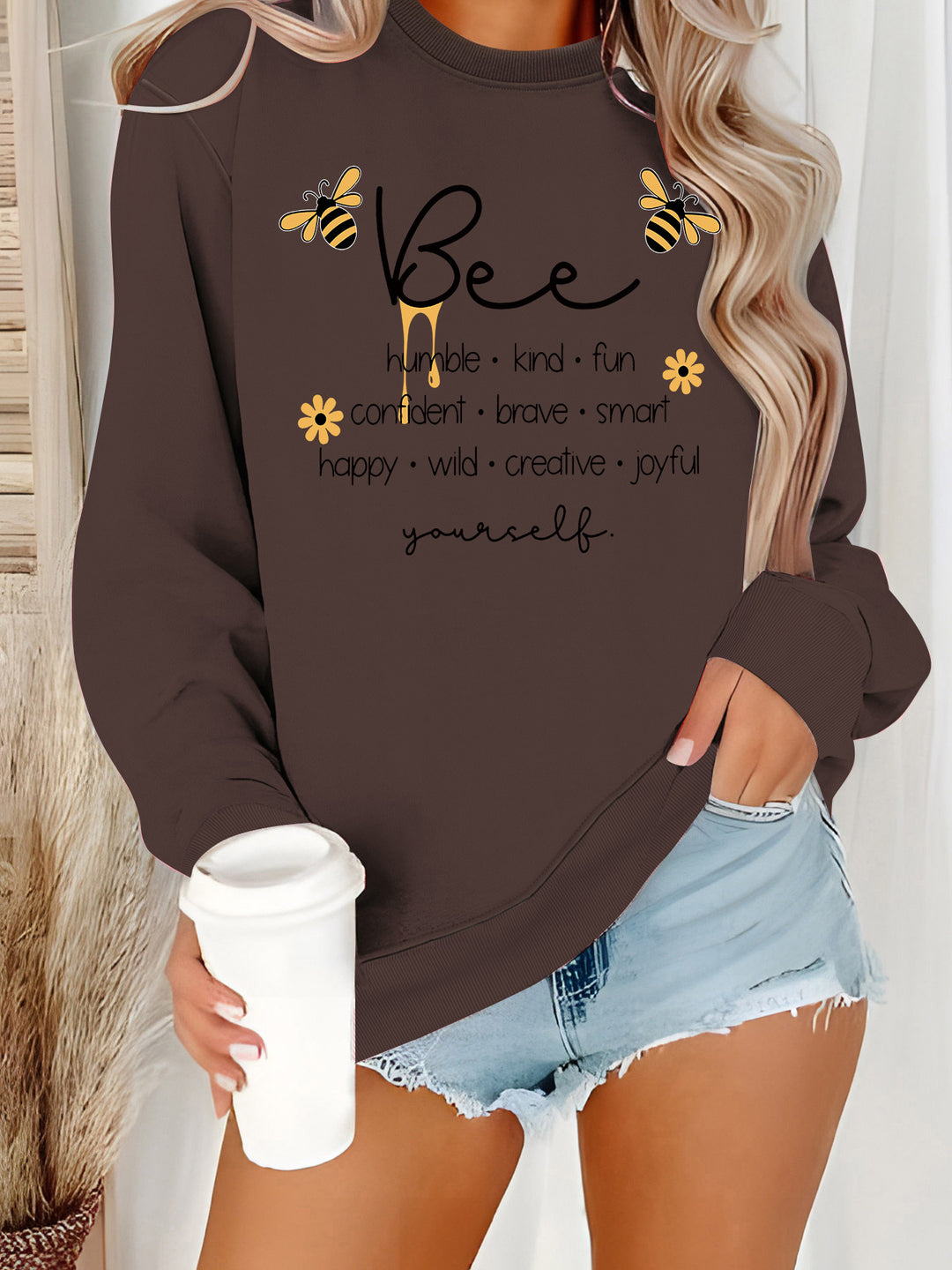 Dame sweatshirts med inspirerende bien mote og positive affirmasjoner Skjora