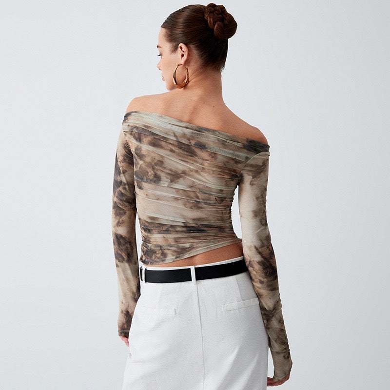Damer Elegant overdel med offshoulder-passform og drapert design Skjora