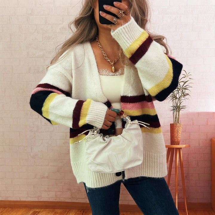 Dame koselig cardigan med elegante striper Skjora