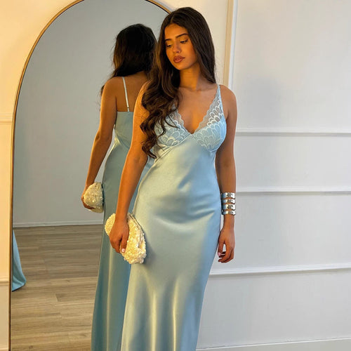 Damer Elegant Silke Maxikjole med Blondepynt Skjora