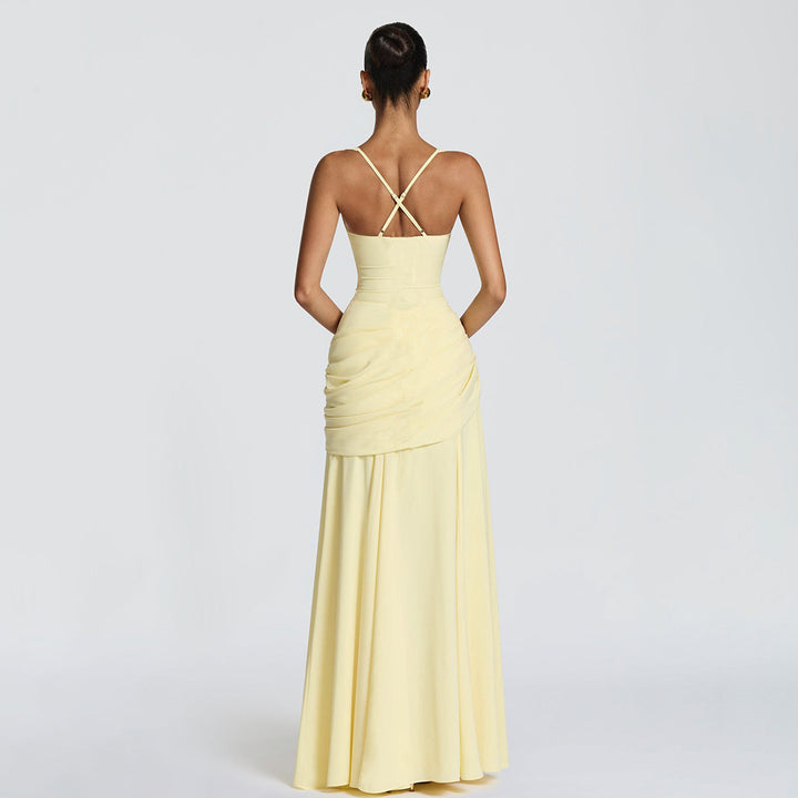Dame Elegant kveldsdrakt med Off-Shoulder-design og Flytende Cape Skjora