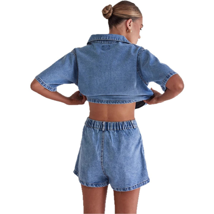 Damer denim-kort jakke med matchende skjørt i avslappet stil Skjora