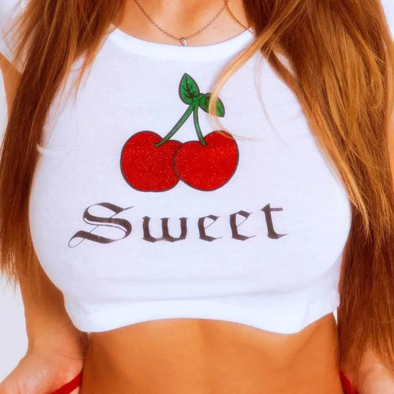 Dame cropped T-skjorte med glitrende kirsebærdesign Skjora