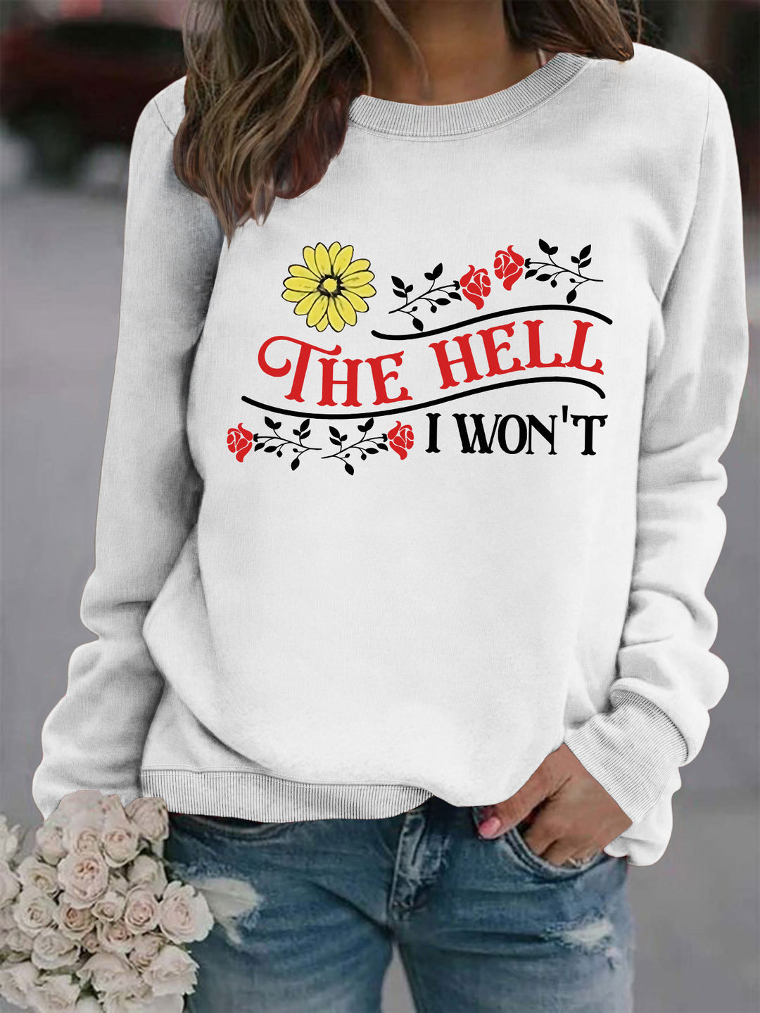 Kvinne sweatshirt med lekent motiv og komfortabel passform Skjora