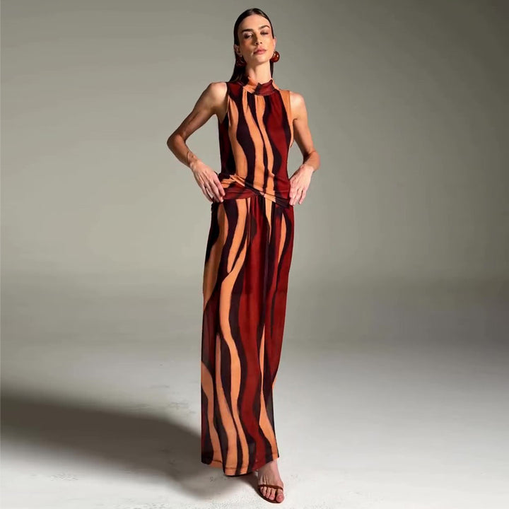Damer elegant maxi kjole med unikt stripe mønster og høy krage