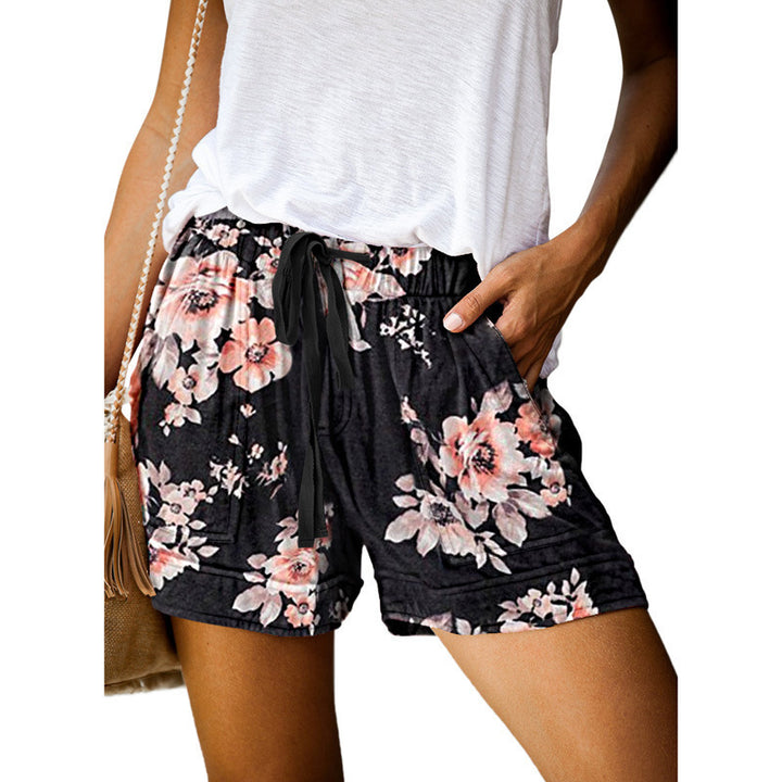 Damer Komfortable Sommer-shorts med elastisk midje og praktiske lommer Skjora