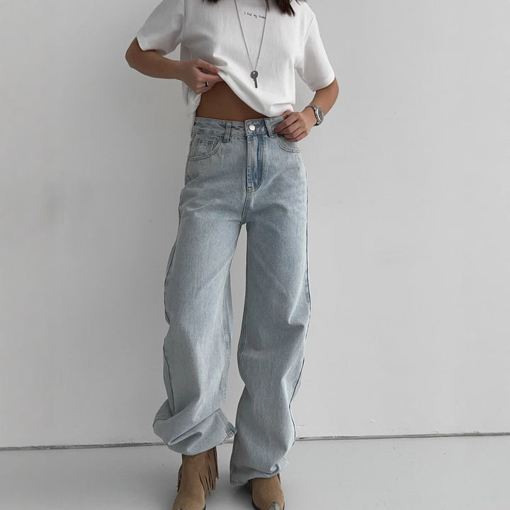 Kvinne Boyfriend Jeans med trendy Ødelagte Elementer Skjora