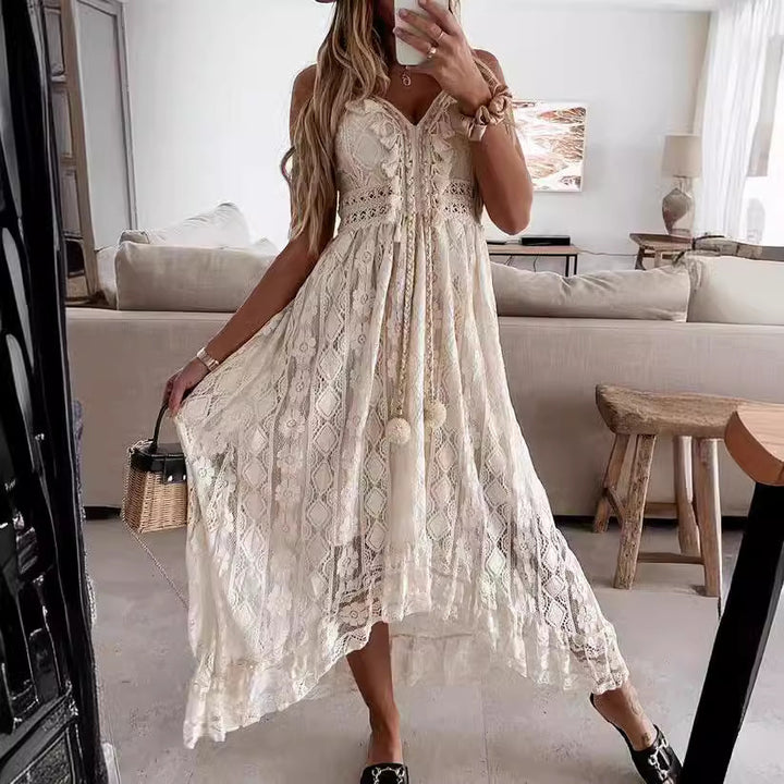 Damen Boho-Maxikleid mit Spitzenakzenten und dekorativen Quasten Skjora