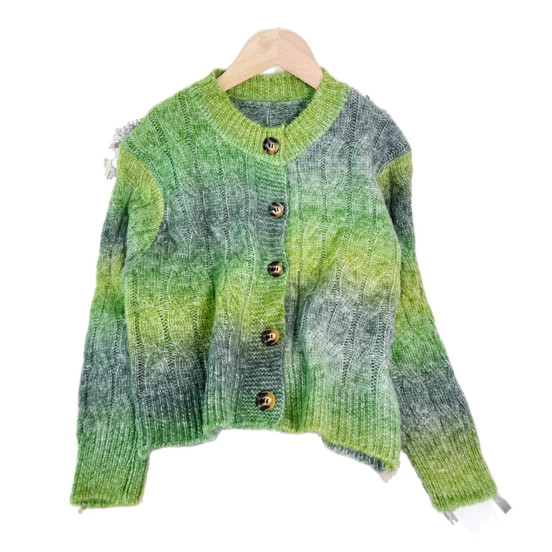 Kvinnenes elegante cardigan med moderne kabelmønster og gradient Skjora