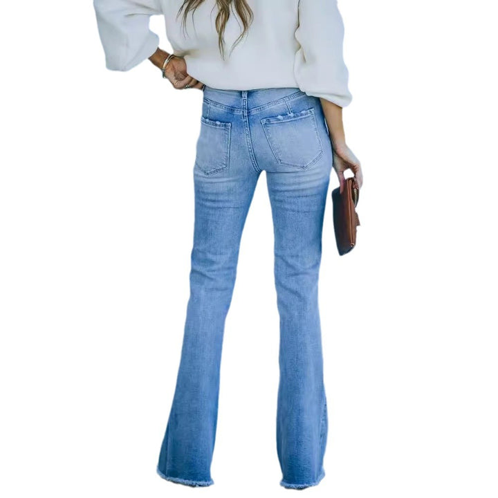 Kvinne Flared Jeans med Høy Midje og Moderne Vintage Effekter
