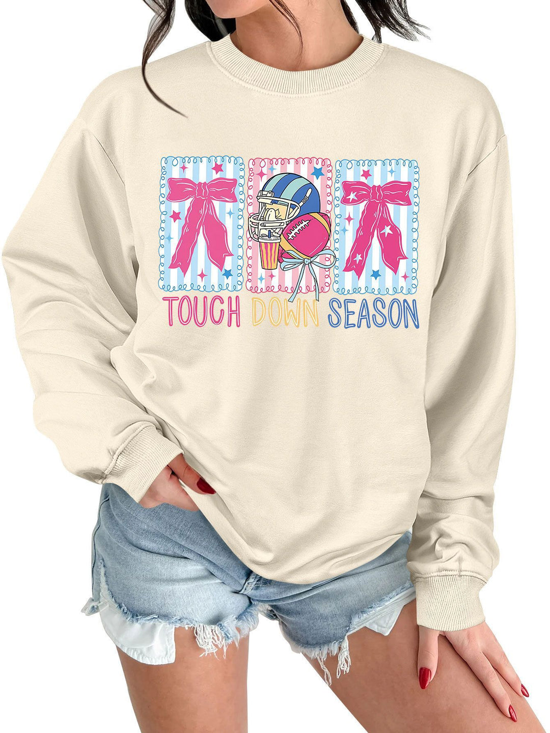 Dame sweatshirts med kreativ fotballmotiv og avslappet snitt Skjora