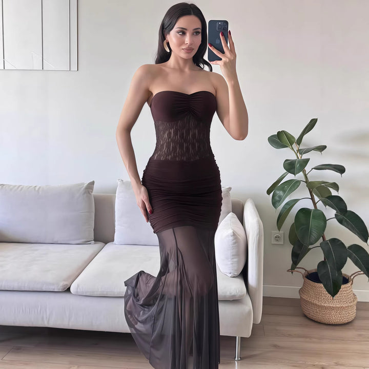 Dame Elegante gulvlange kjole med spissdetaljer Skjora