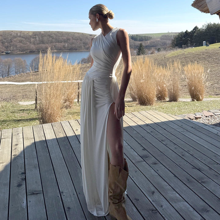Damer Elegant lang kjole med drapert skjørt og sidesplitt Skjora