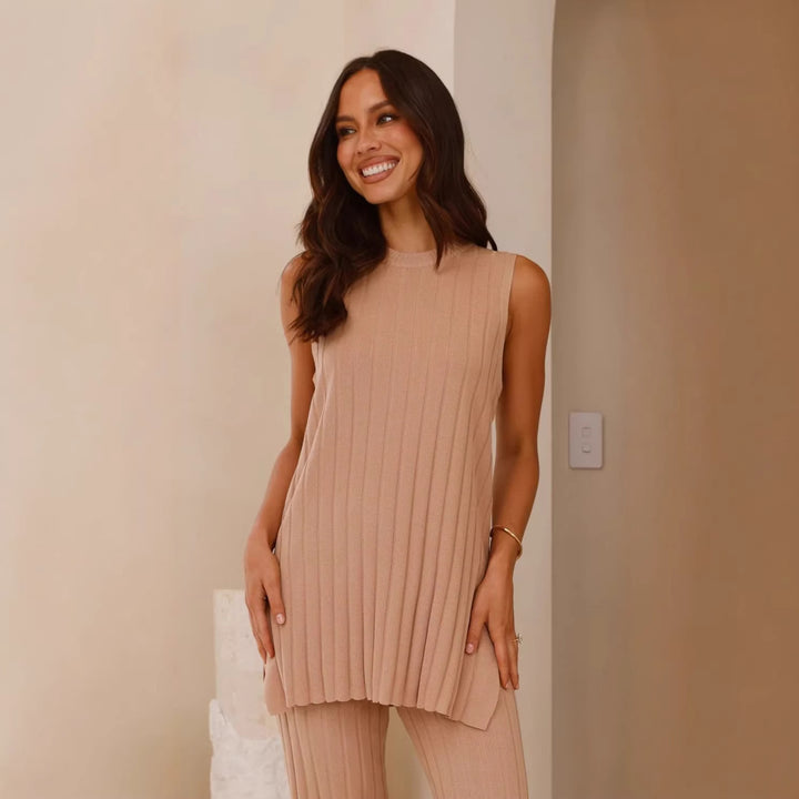 Kvinnenes elegante og avslappede rib lounge wear sett Skjora