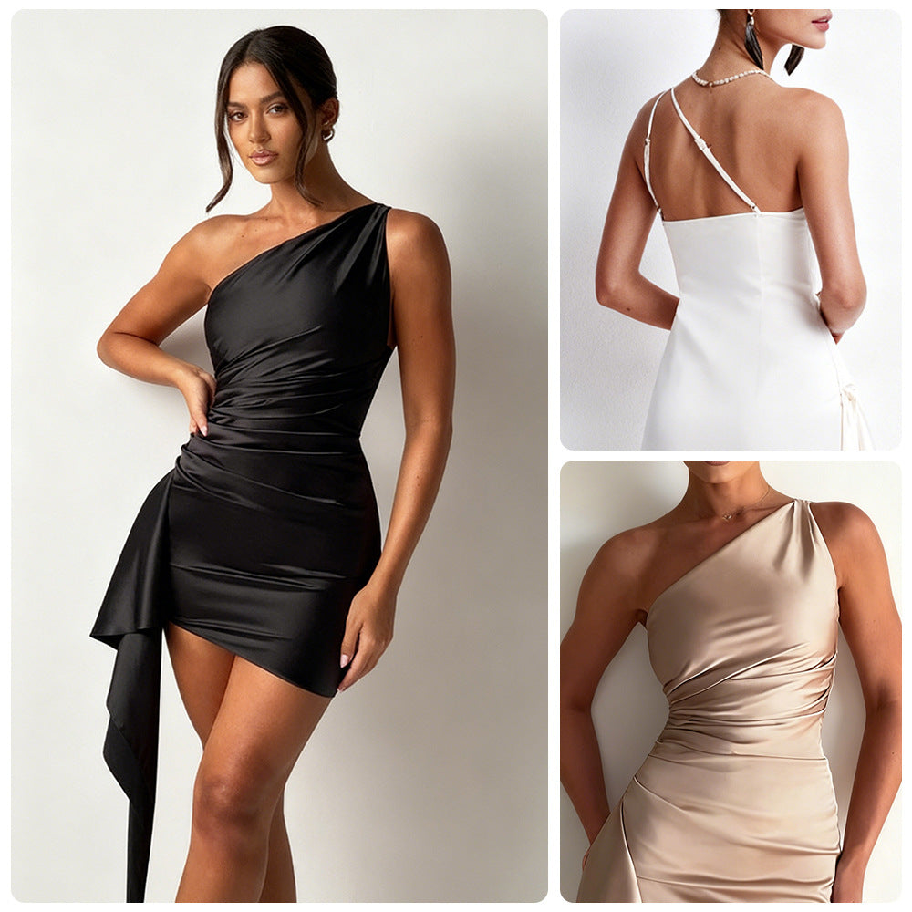 Damer Asymmetrisk Mini Kjole med Chic Drapering Design og Side Overlapp
