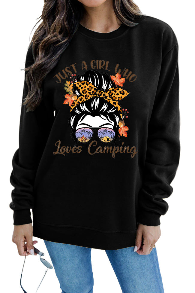 Kvinne sweatshirt med kunstnerisk campingmotiv Skjora