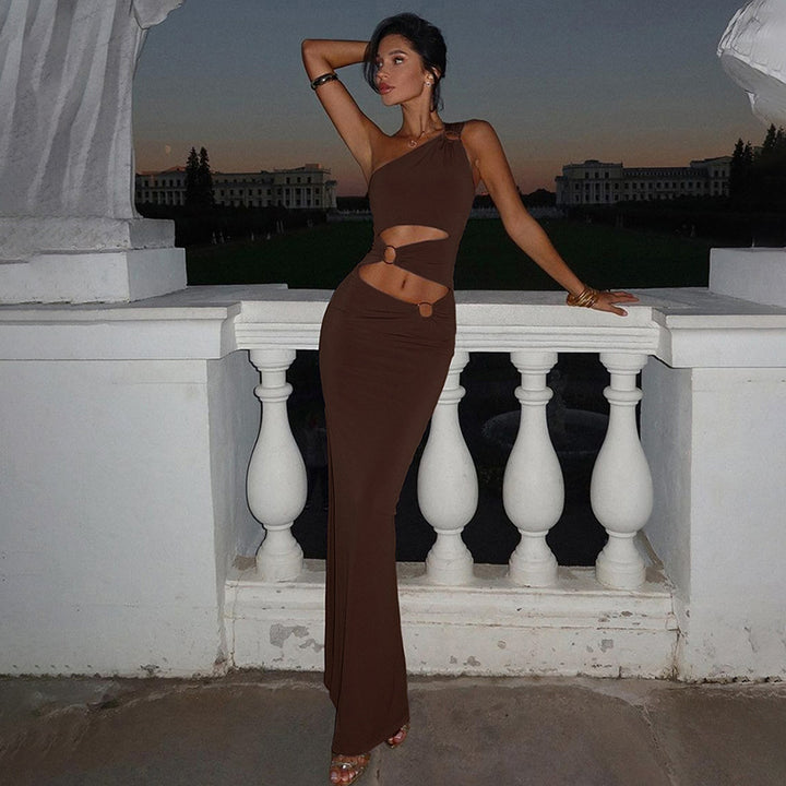 Dame Elegant one-shoulder maxikjole med rynker og metallisk detalj Skjora