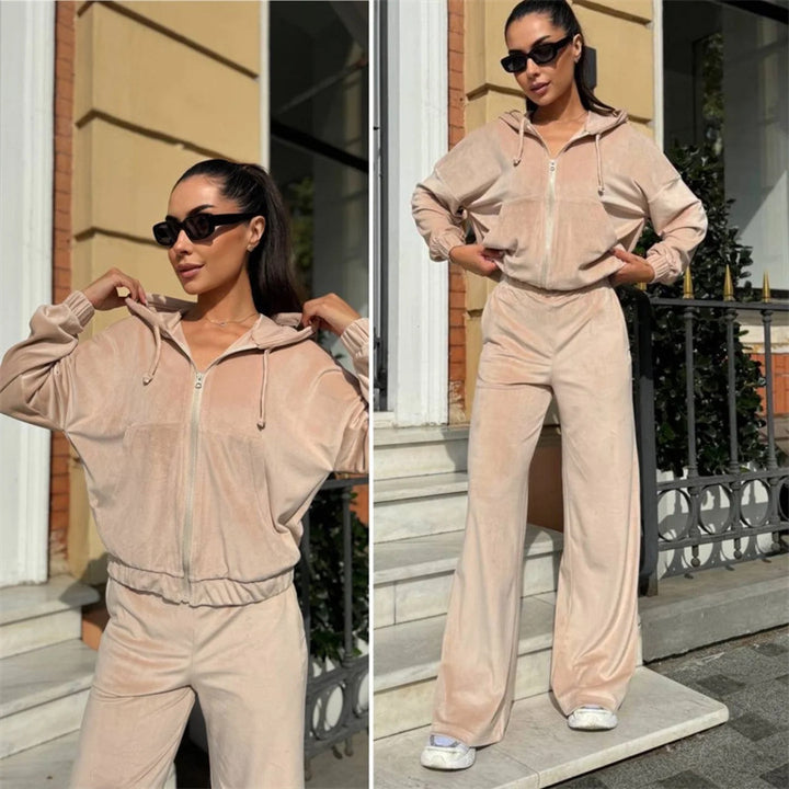 Kvinnelig sporty fløyels sweat suit med hette og komfortabel midje Skjora