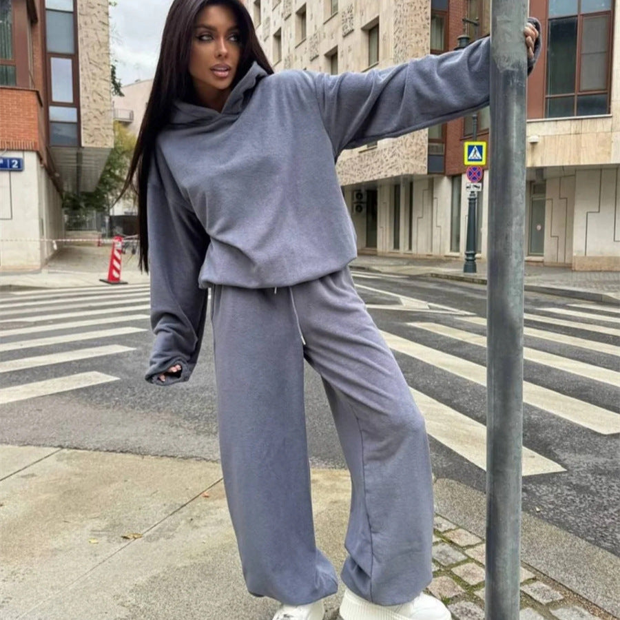 Kvinne Fleece Loungewear Set med Praktiske Lommer og Avslappet Passform Skjora