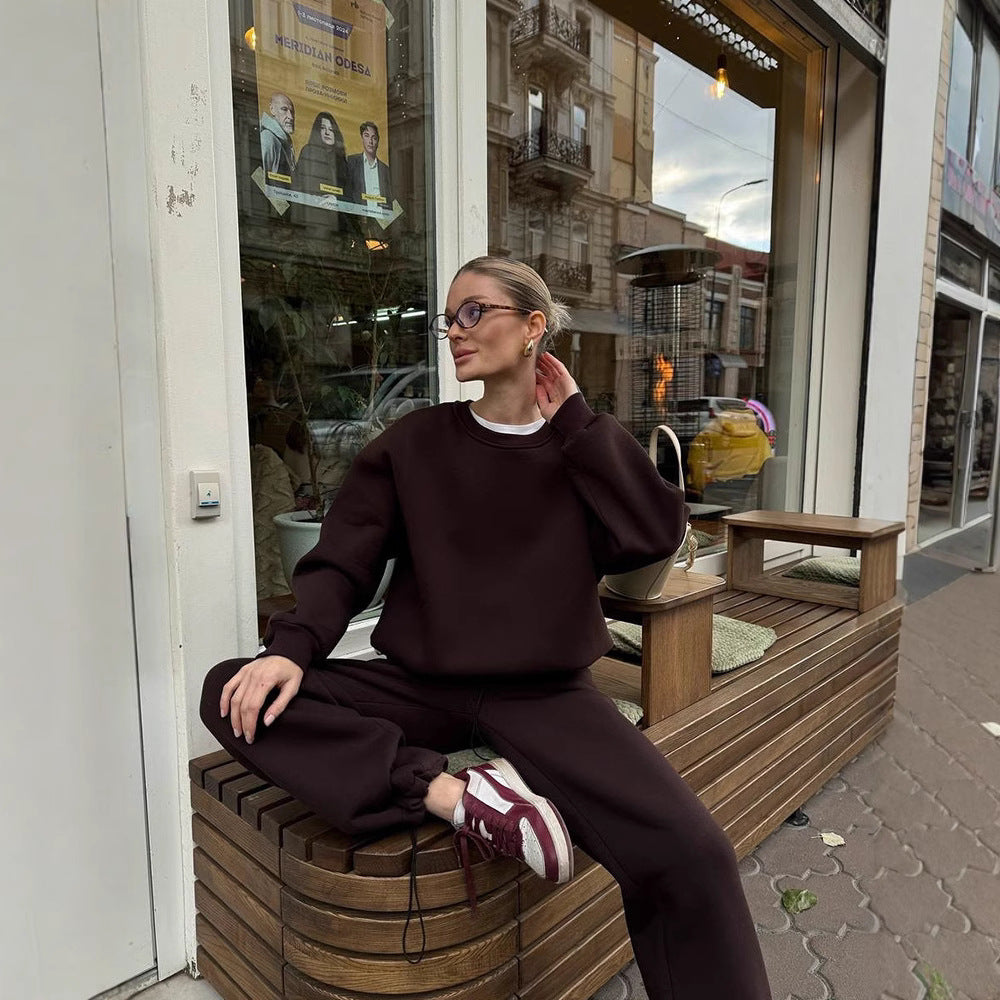 Kvinners komfortable sweatshirt og løse joggebukser sett Skjora