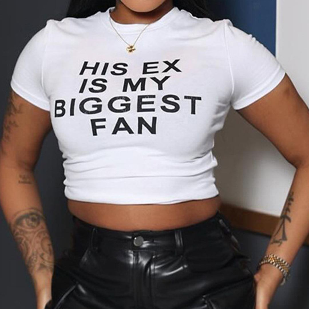 Dame Crop-Top med morsom tekst og figurtilpasset snitt Skjora