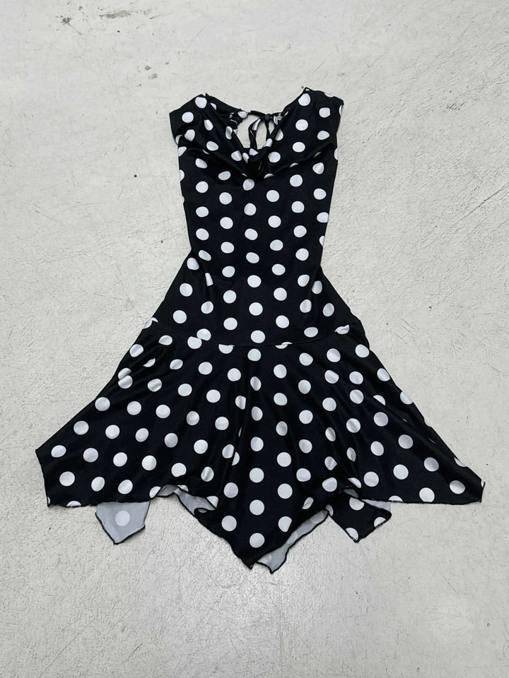 Dame leken Polka Dot kjole med lett stoff og dyp V-hals Skjora