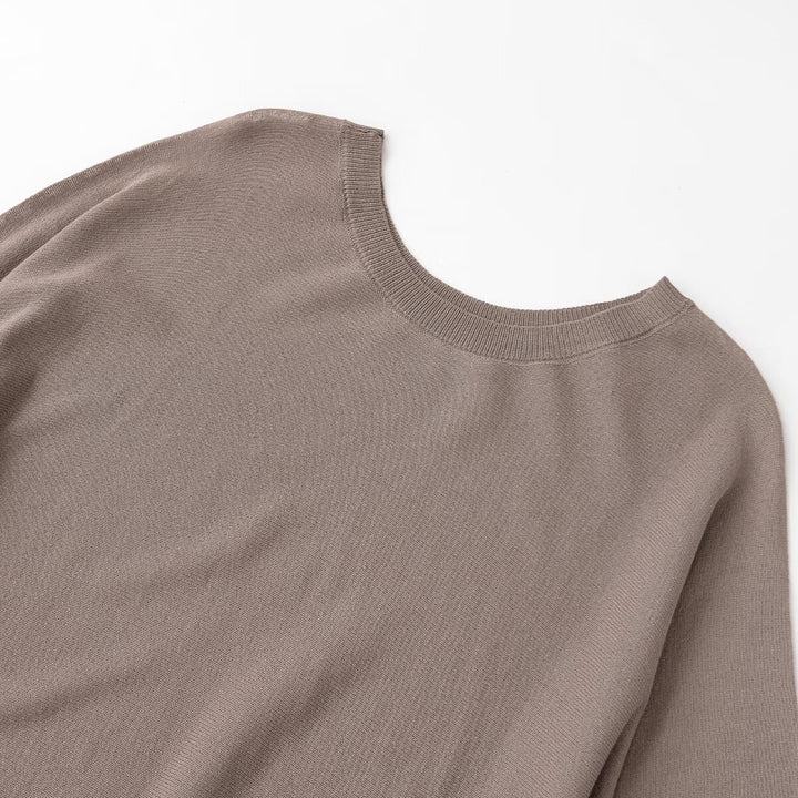 Women's airy dress with a wide cut and elegant puff sleeves Skjora