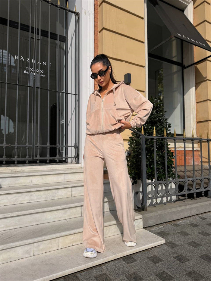 Kvinnelig sporty fløyels sweat suit med hette og komfortabel midje Skjora