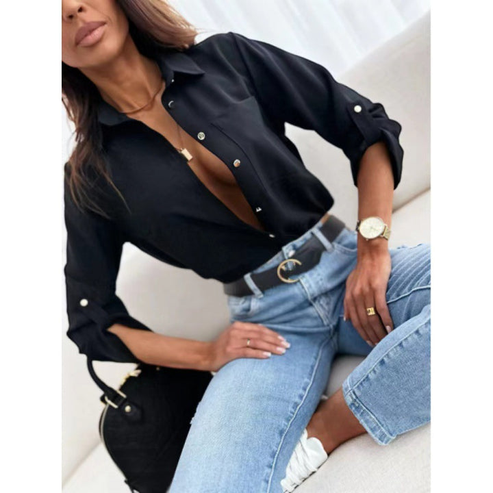 Kvinnelig elegant bluse med knappdetaljer og lange ermer Skjora