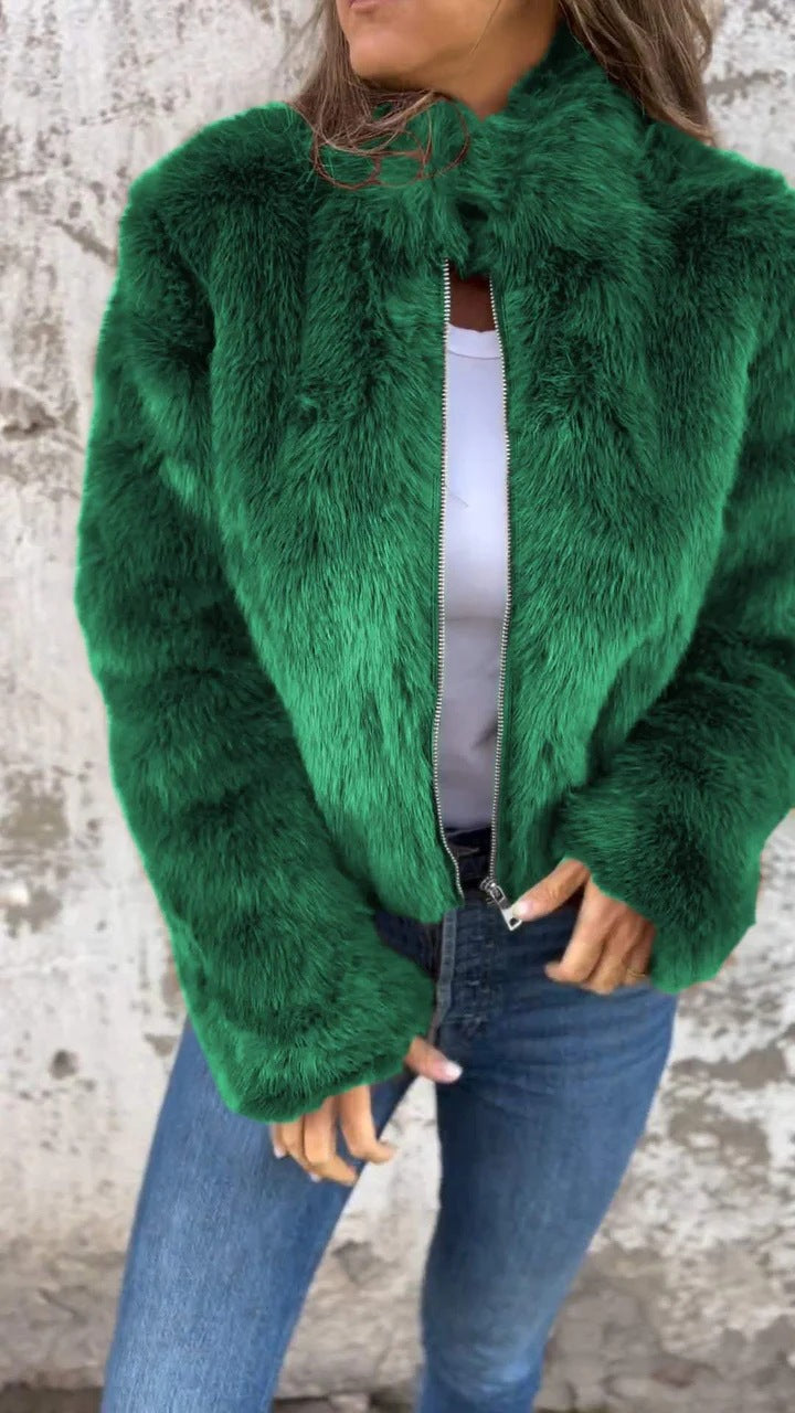 Kvinne Cozy Fleece Jakke med Høy Krage Skjora