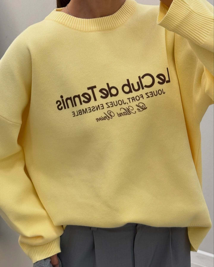 Kvinnes uformelle tie-dye hettegenser med dyp halslinje Skjora