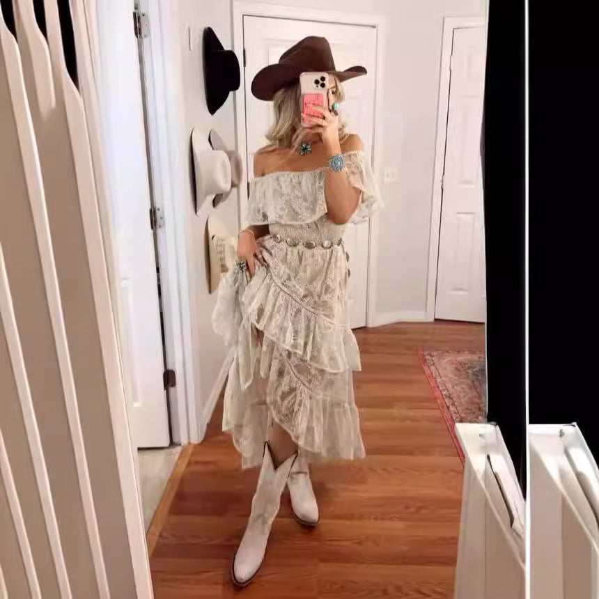 Kvinnes Boho Volang Kjole med Off-the-Shoulder Design og Flytende Stoff