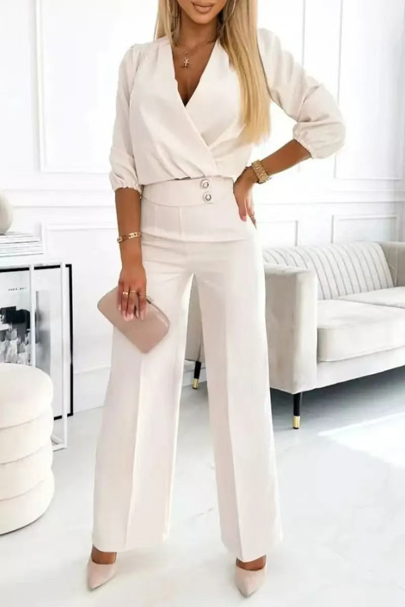 Kvinne elegant jumpsuit med omslagstopp og høyt liv ben Skjora