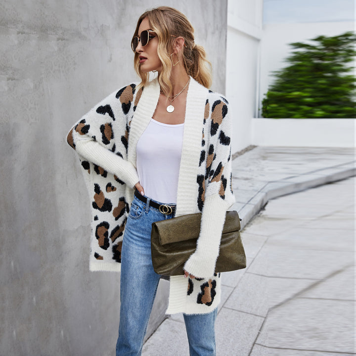 Damer koselig cardigan med trendy leopardmønster Skjora