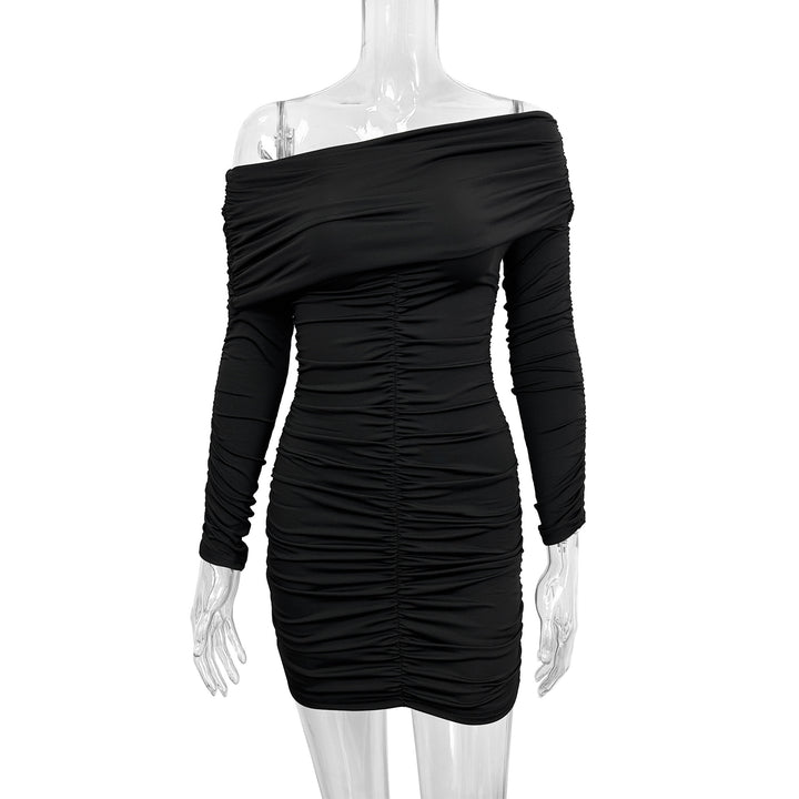 Dame Figurtilpasset Off-Shoulder Kjole med Rynke og Lange Ermer Skjora