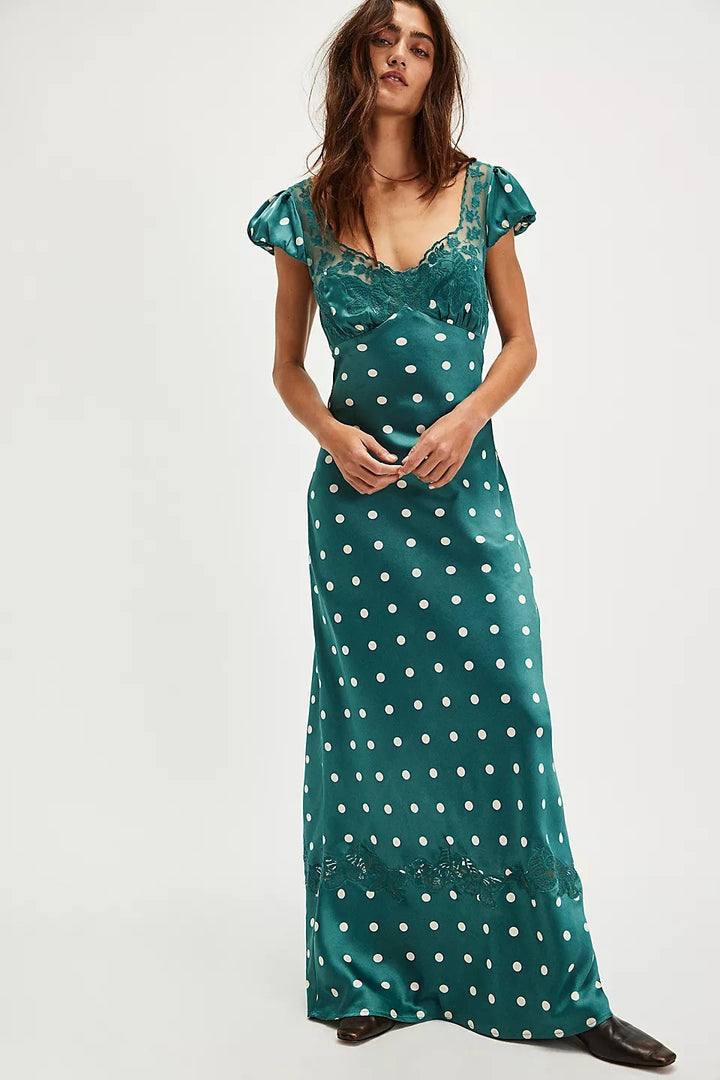 Damen Elegantes Maxikleid mit Polka-Dots und romantischem Rückenausschnitt Skjora
