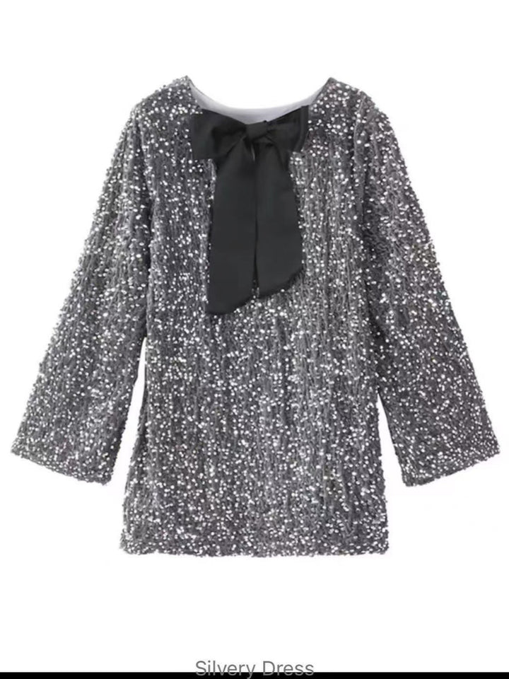 Dame Glamorous Mini Kjole med Funklende Paillettes og Elegant Puffermarmer