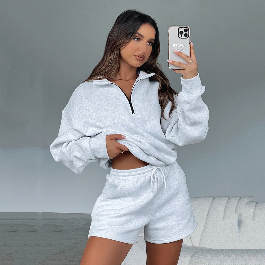 Dame avslappet sweatshirt med shorts design og praktisk glidelås Skjora