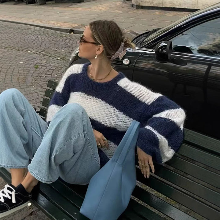Dame stripete strikkegenser med rund hals Skjora