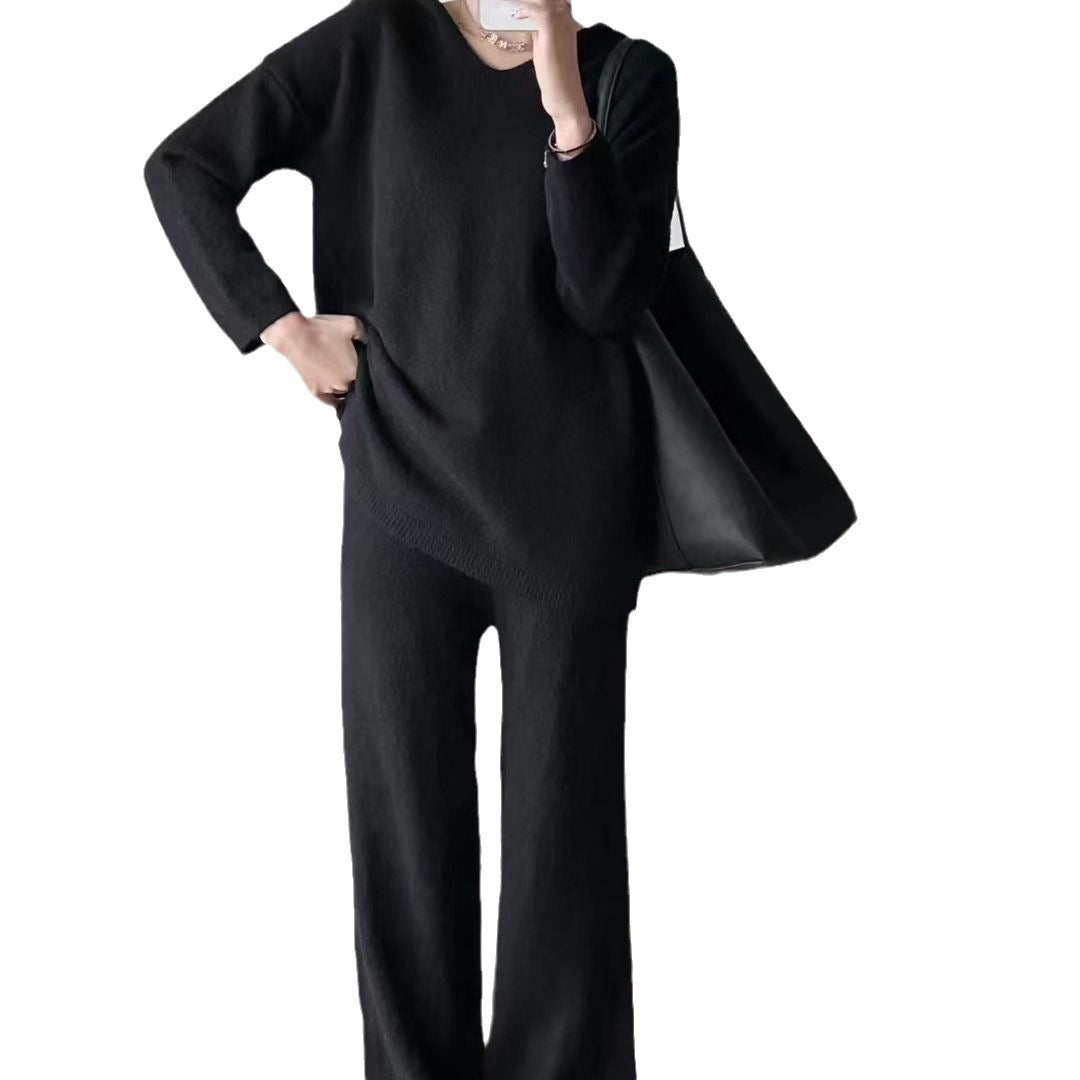 Women's cozy knit set with a loose fit and elegant design Skjora