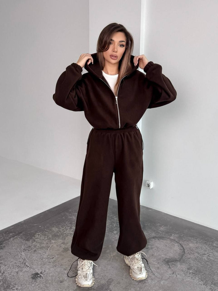 Kvinne Oversized Fleece Treningsdress med Hette og Vid Søm Skjora